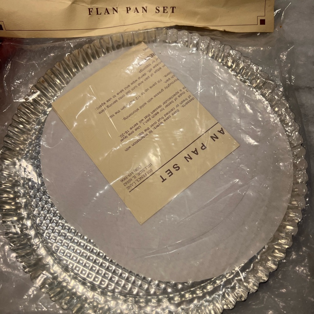 The Pampered Chef Flan Pan Set